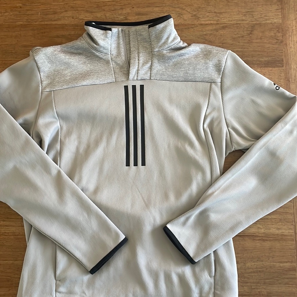 Grey adidas men’s half zip sweatshirt size medium